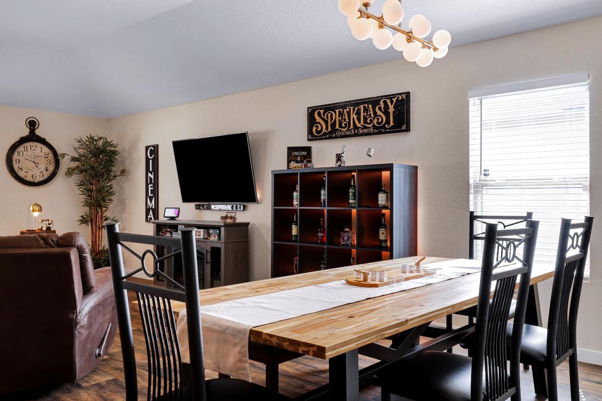 Speakeasy - A Birdy Vacation Rental San Antonio Kültér fotó
